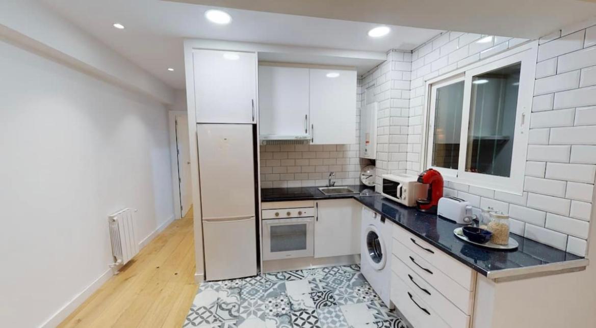 Appartamento Edsam Brown Madrid Esterno foto
